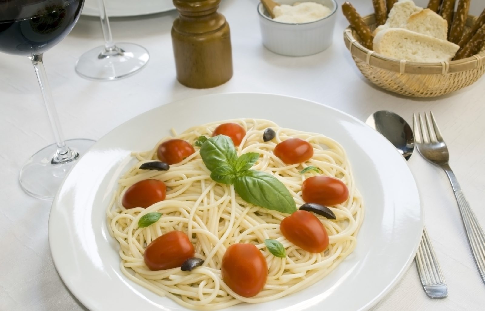 Artichoke and Olive Spaghetti — prepared dish