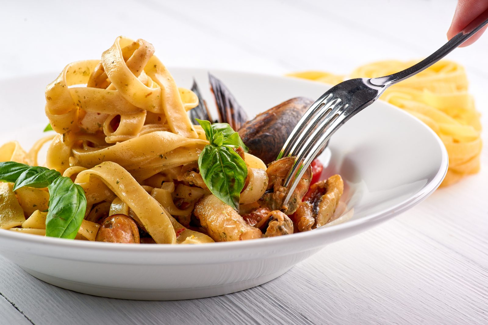 Fettuccine con Frutti di Mare — prepared dish