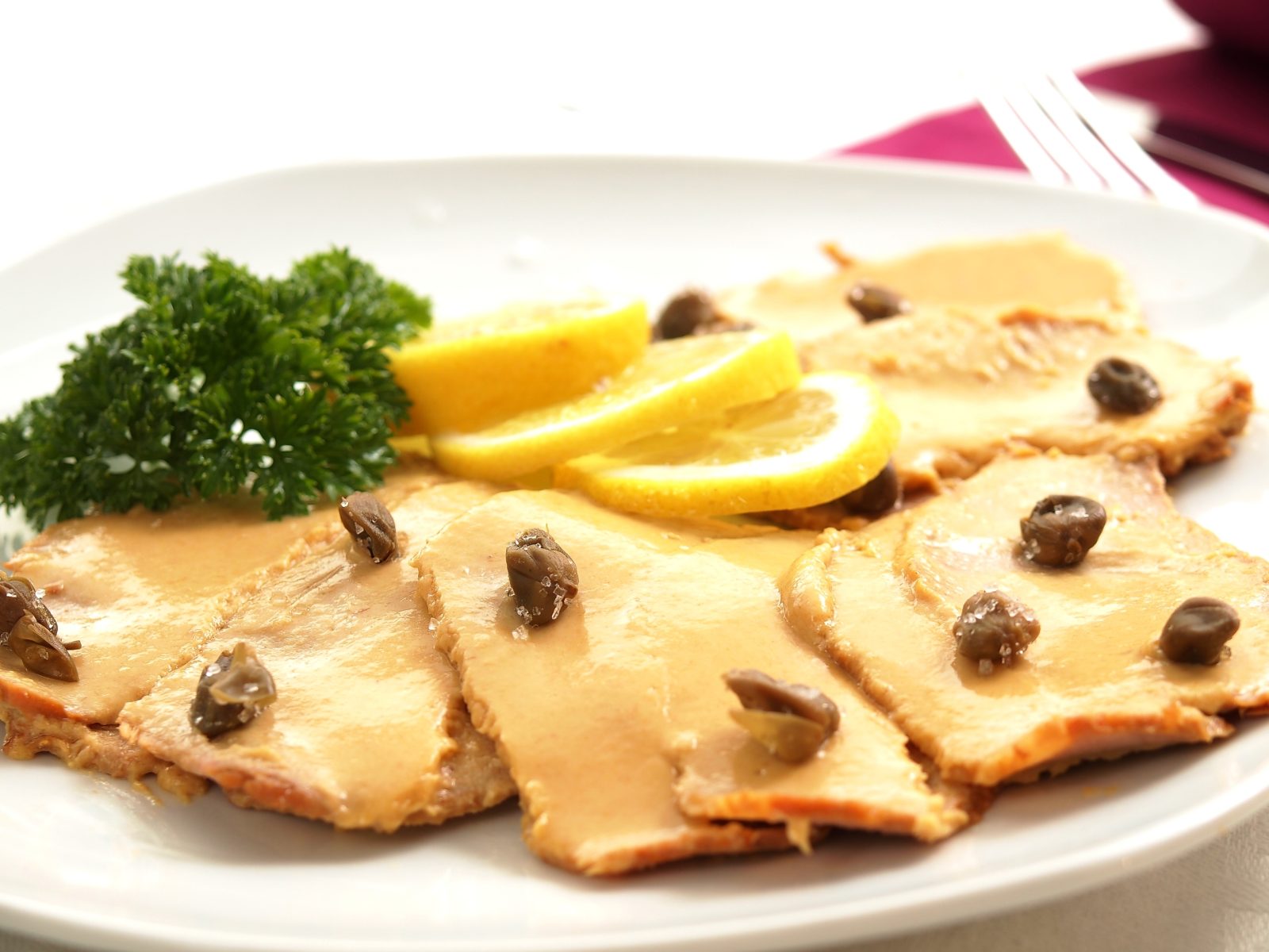 Veau, sauce crémeuse au thon — plat préparé